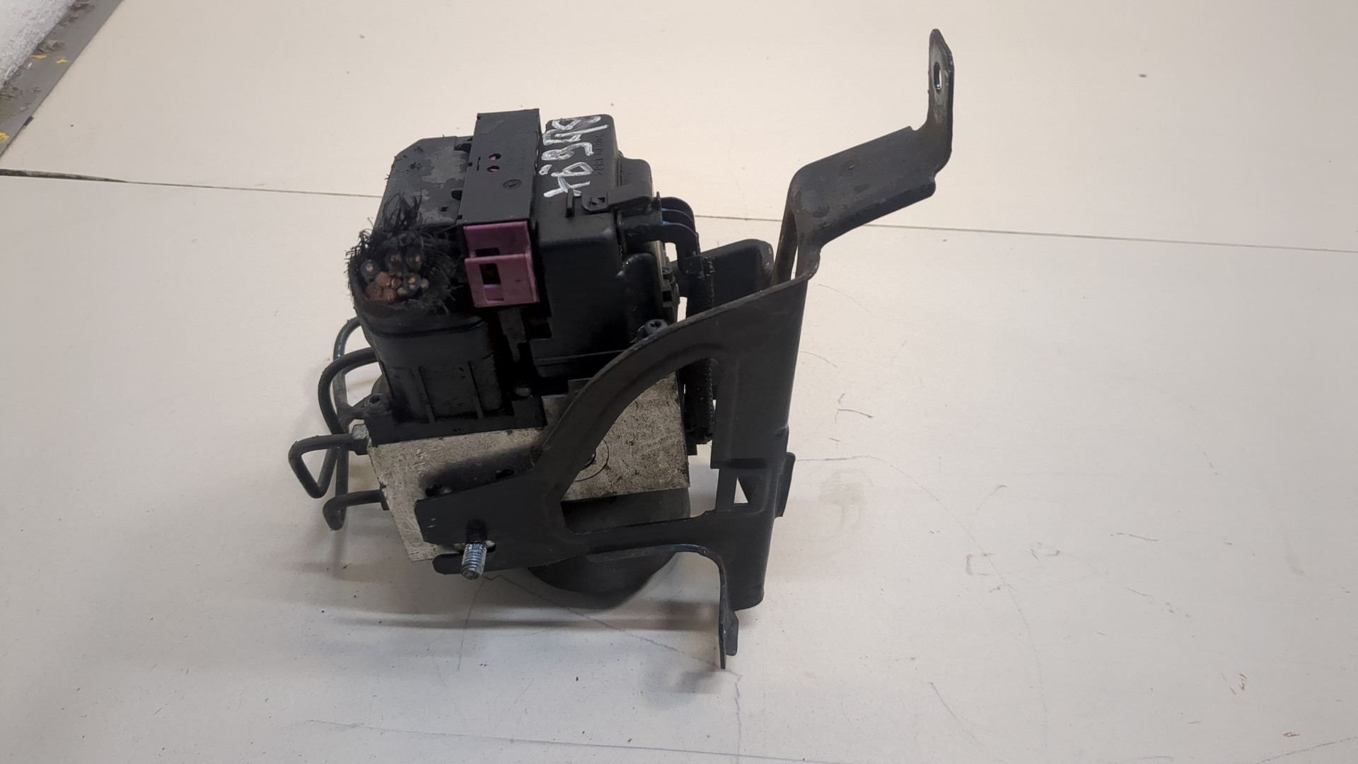 Блок ABS (насос)