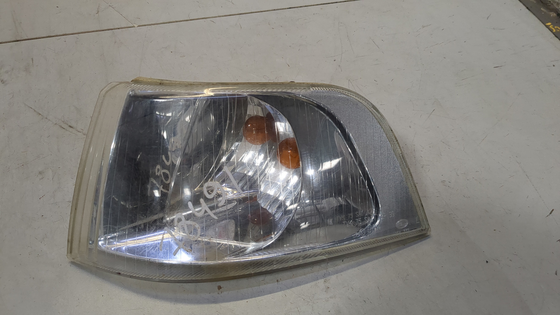 Повторитель на крыло левый