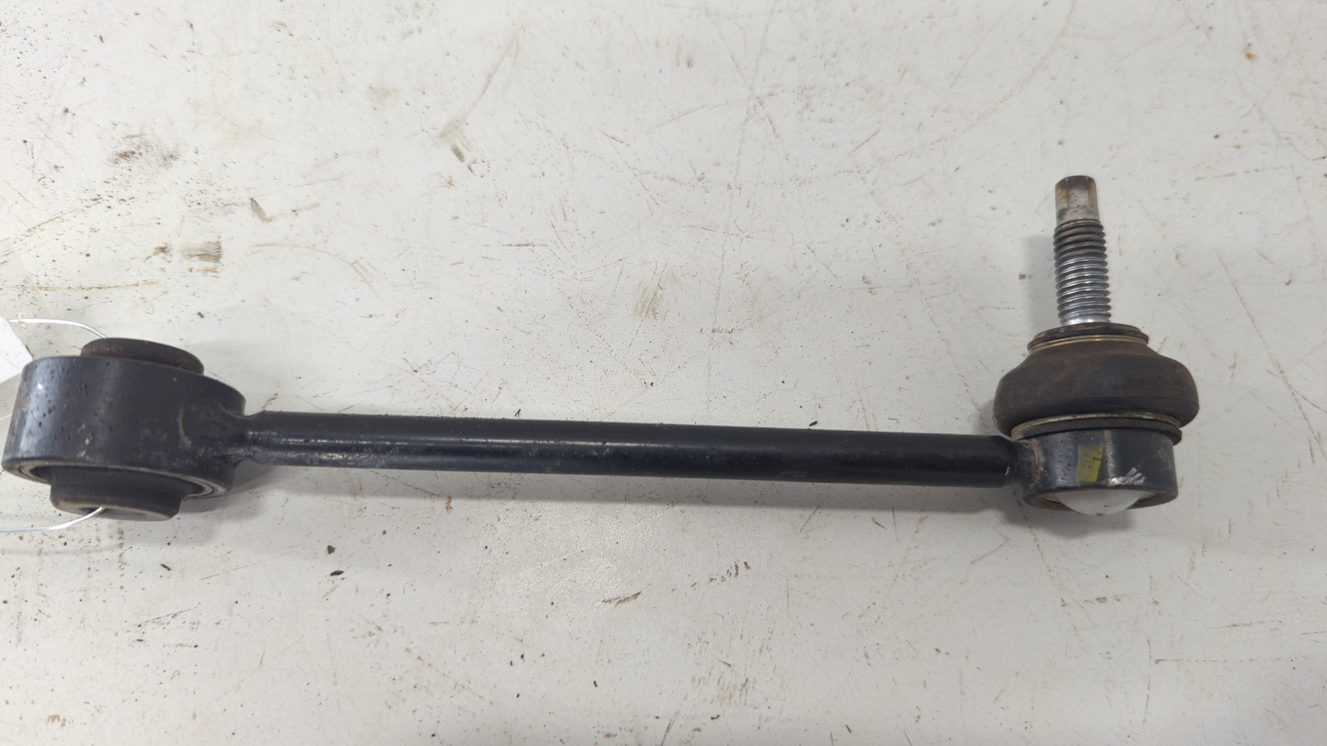 Стабилизатор задний