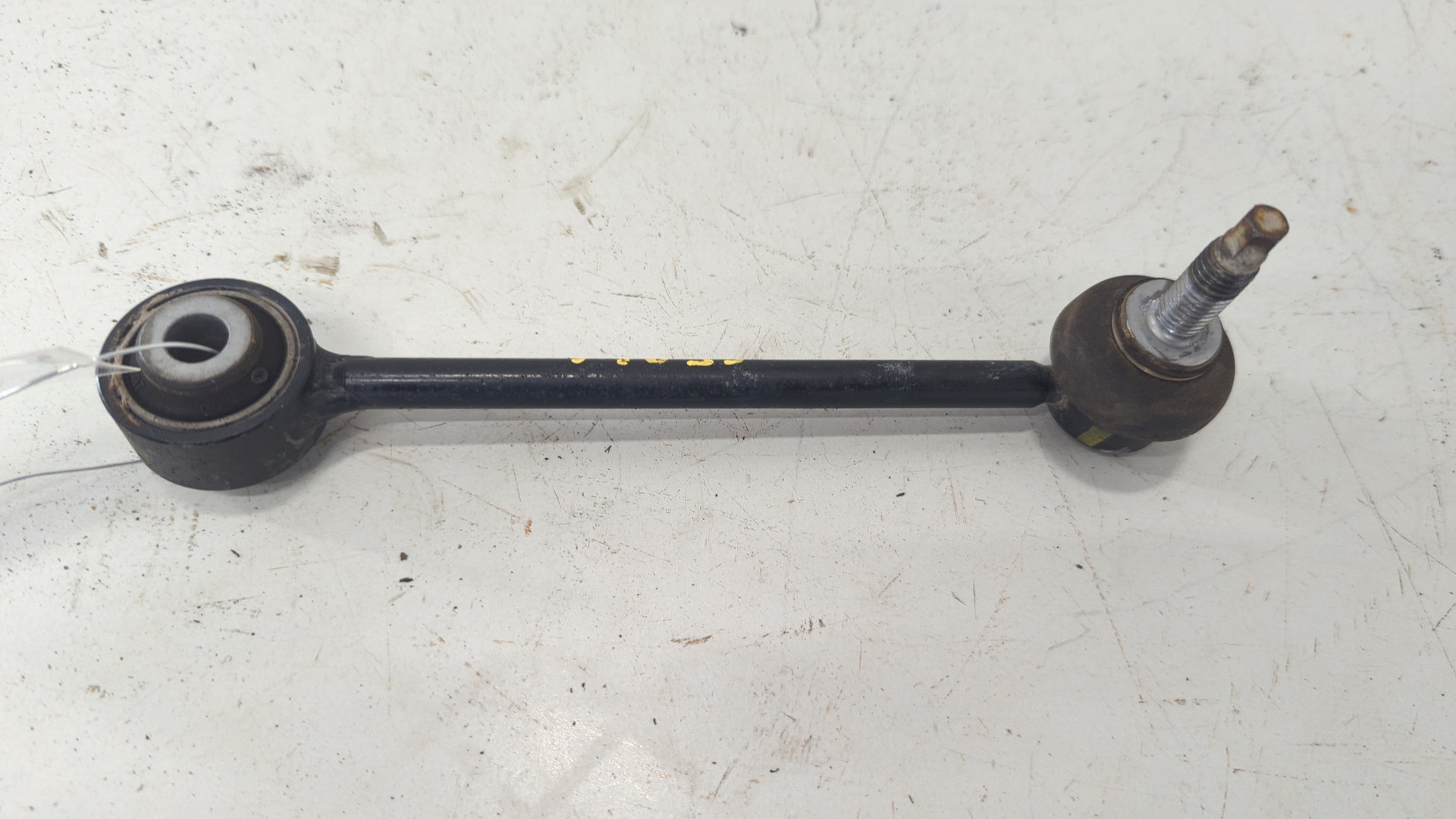 Стабилизатор задний