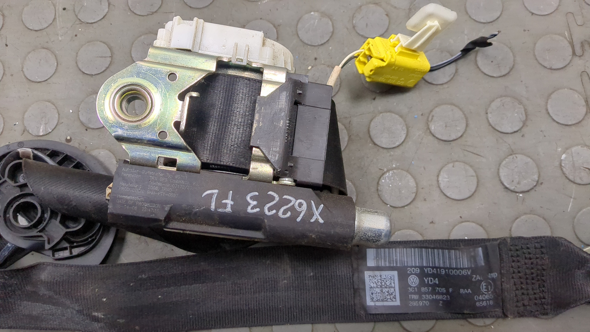 Ремень безопасности