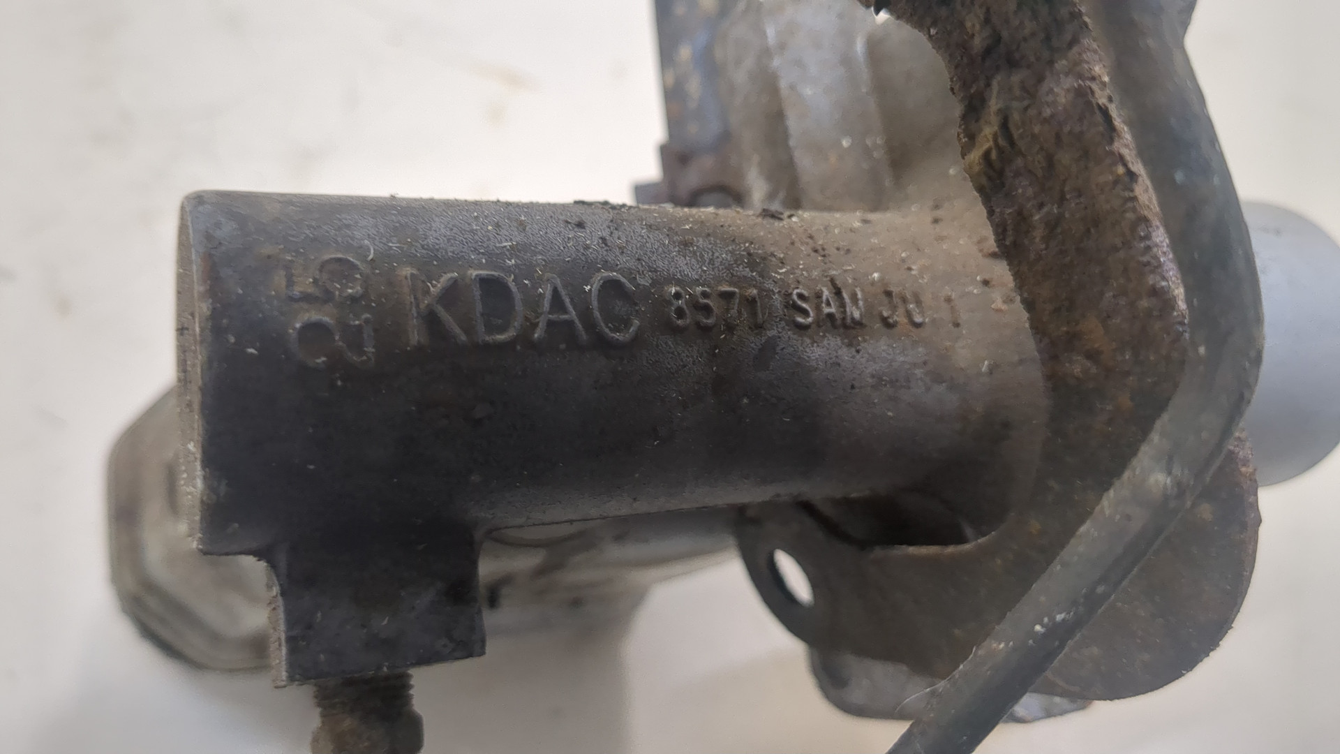 Цилиндр тормозной главный