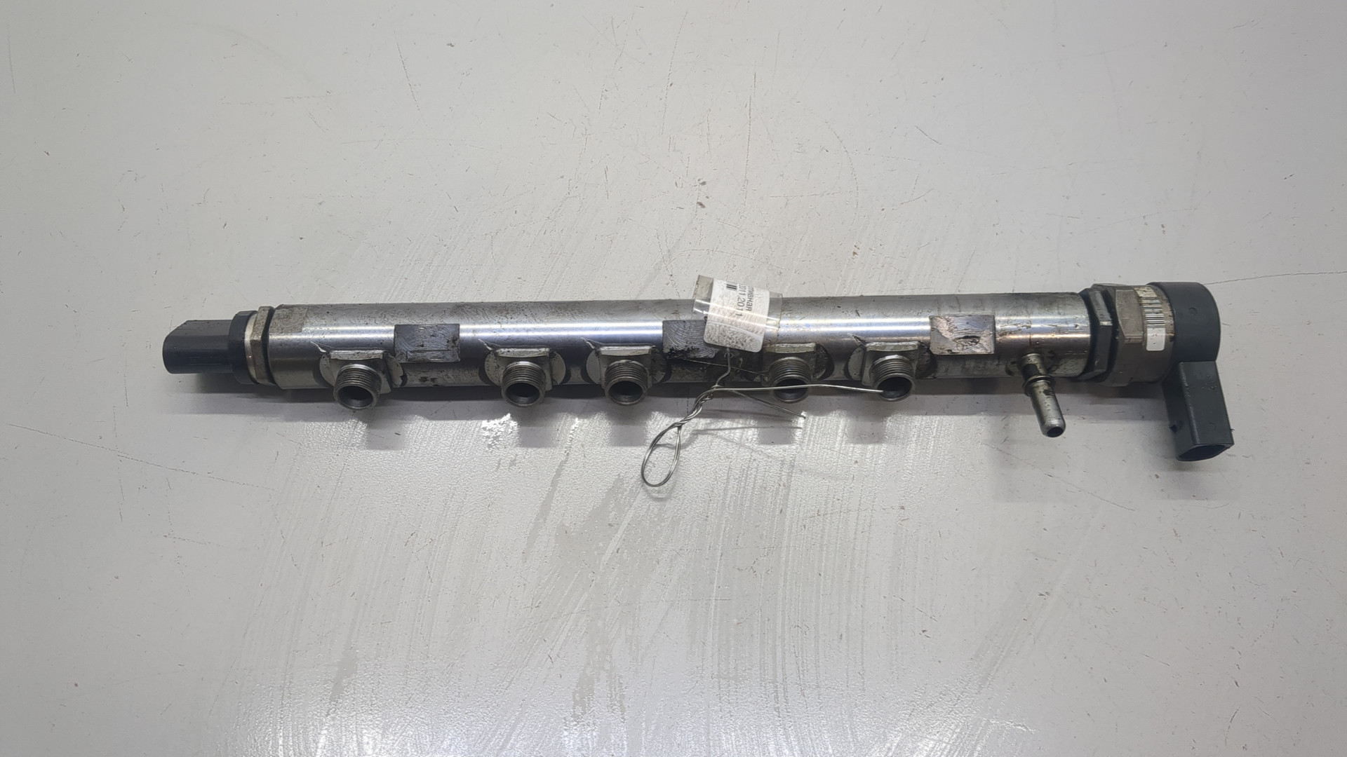 Рейка топливная (рампа)