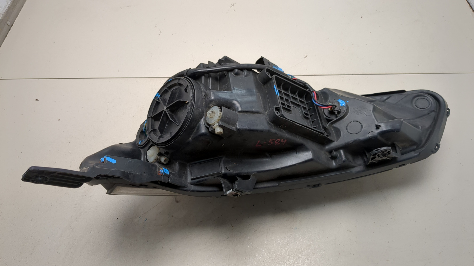 Фара правая