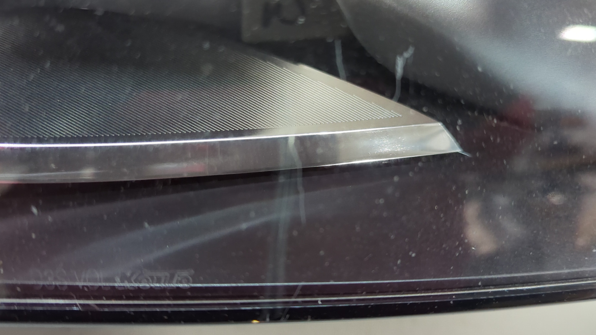 Фара правая