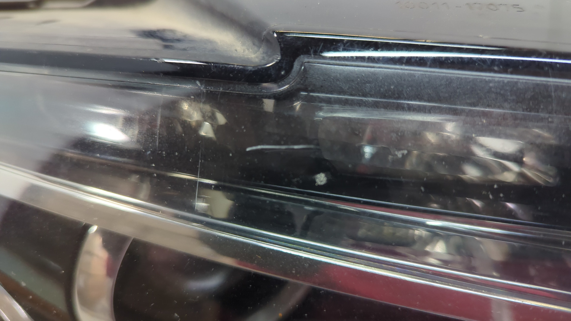 Фара правая