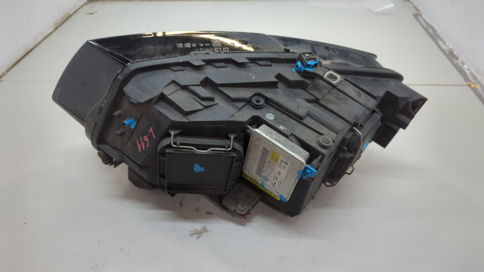 Фара правая