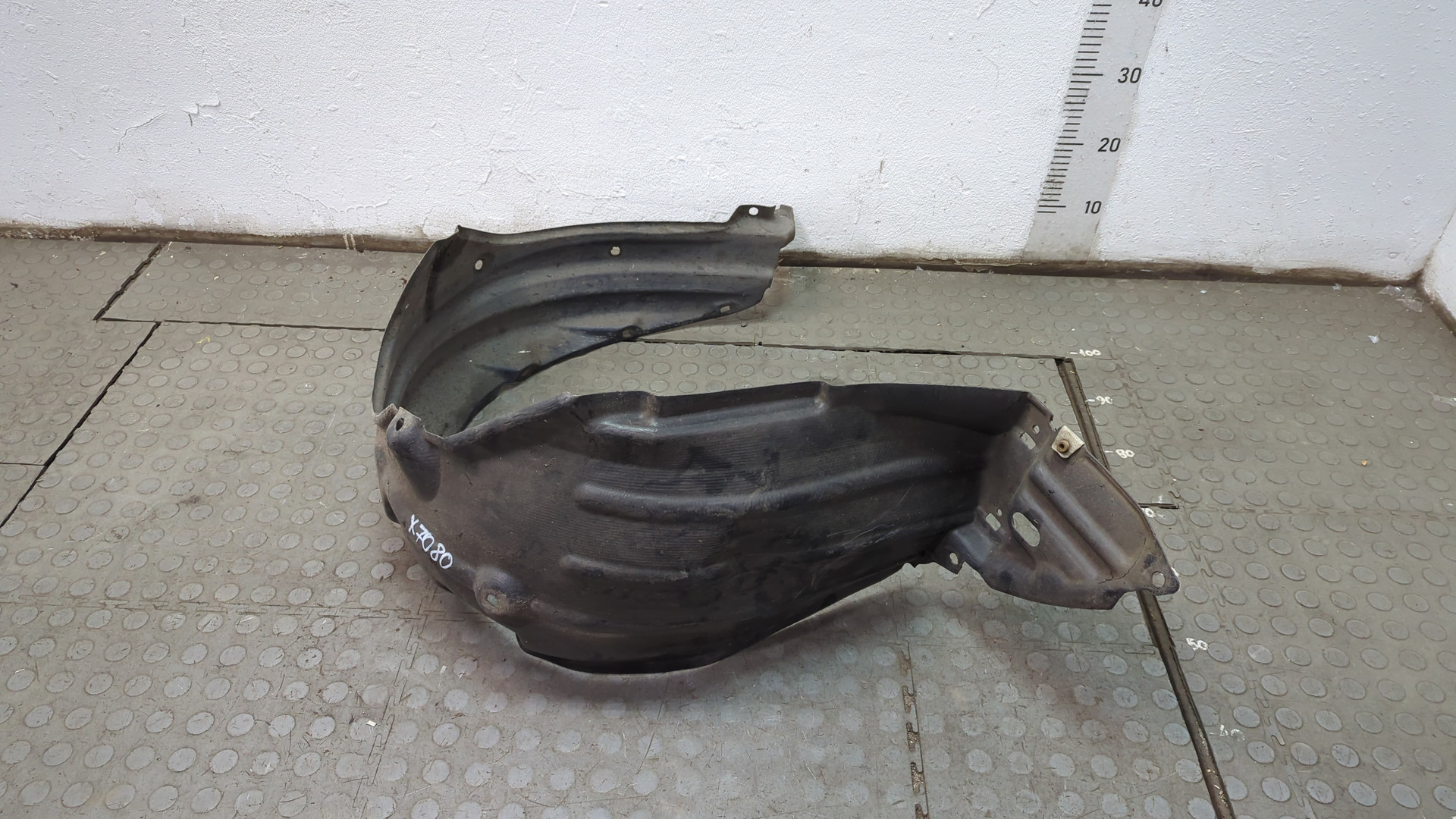 Локер передний правый