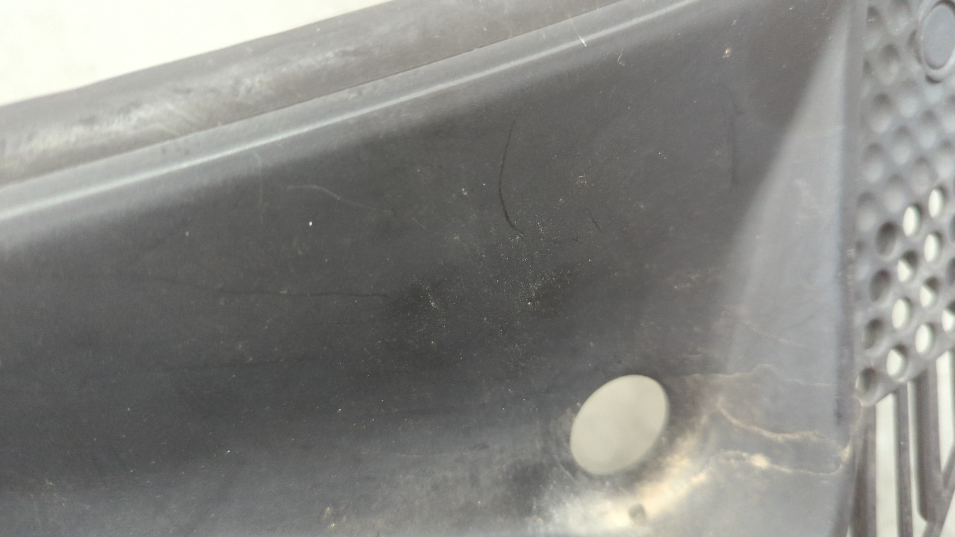 Решетка стеклоочистителей (Жабо)