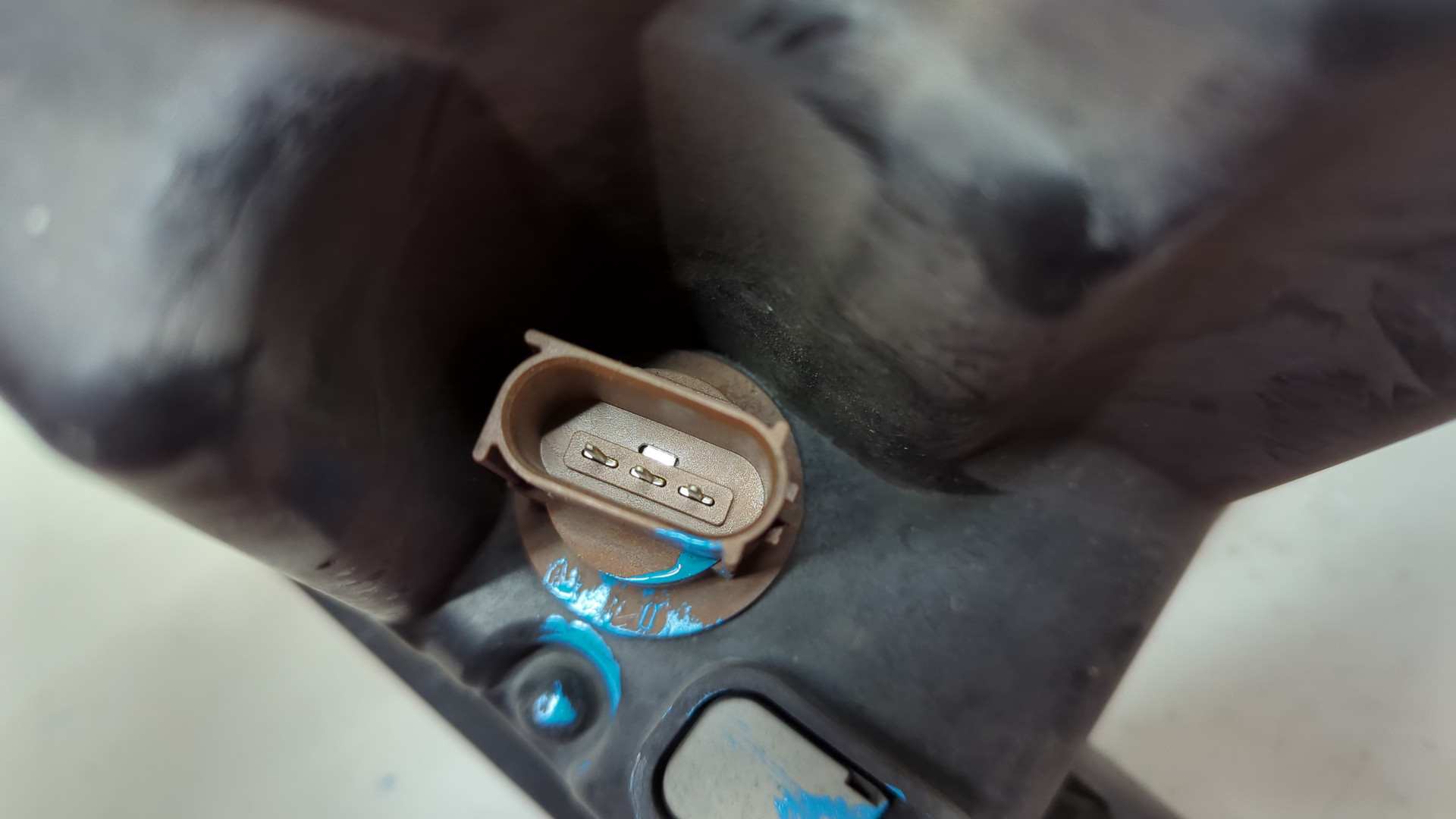 Фара правая