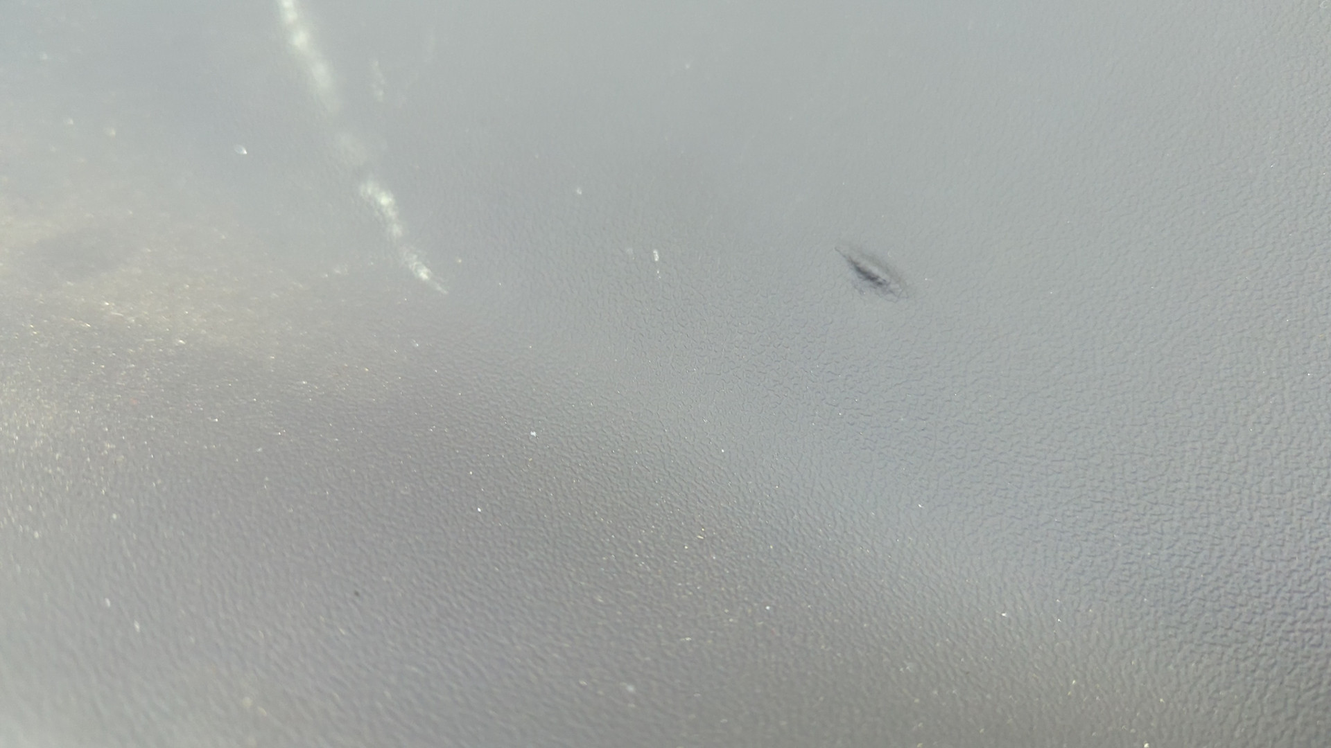 Обшивка двери передней левой