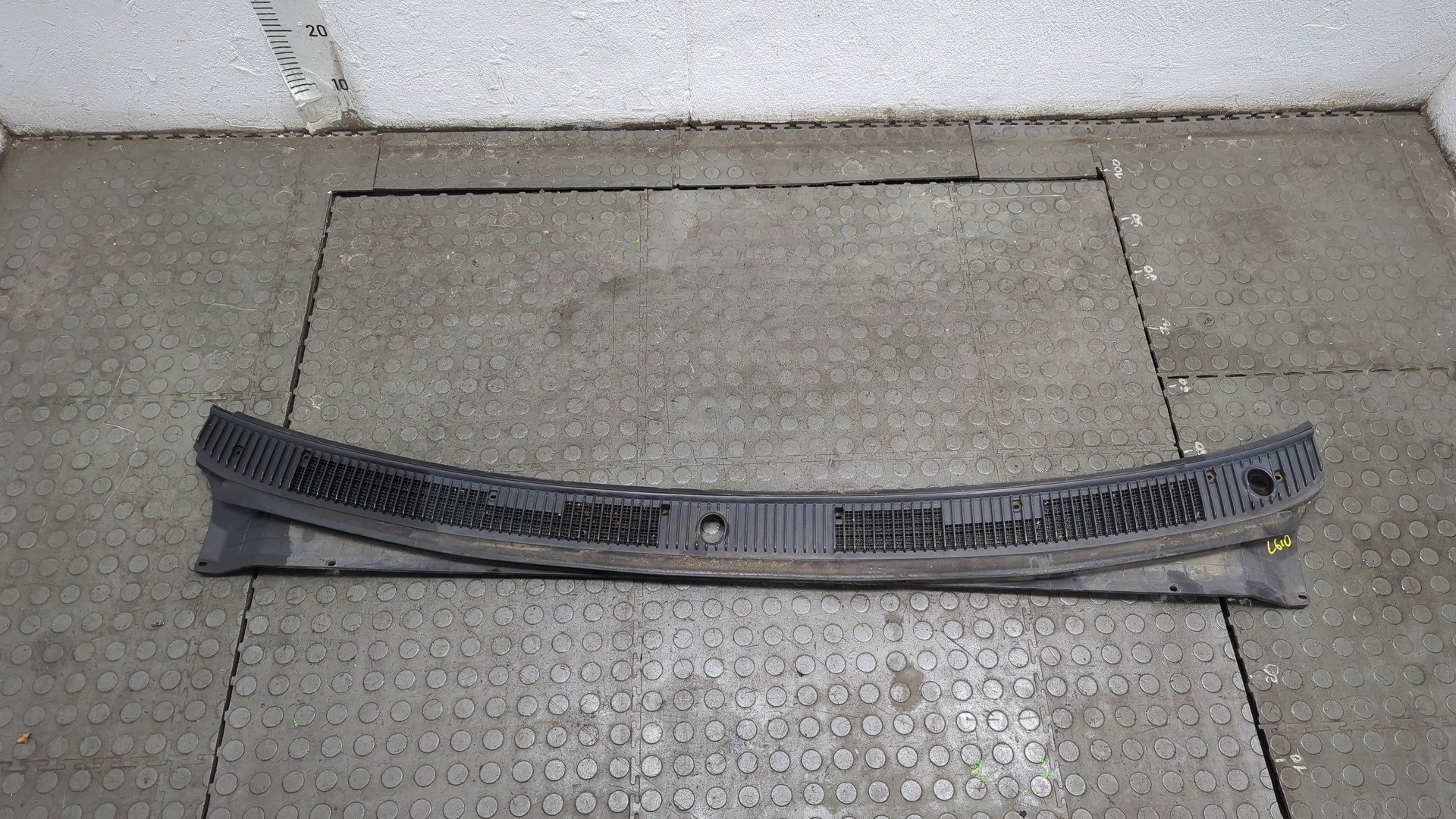 Решетка стеклоочистителей (Жабо)