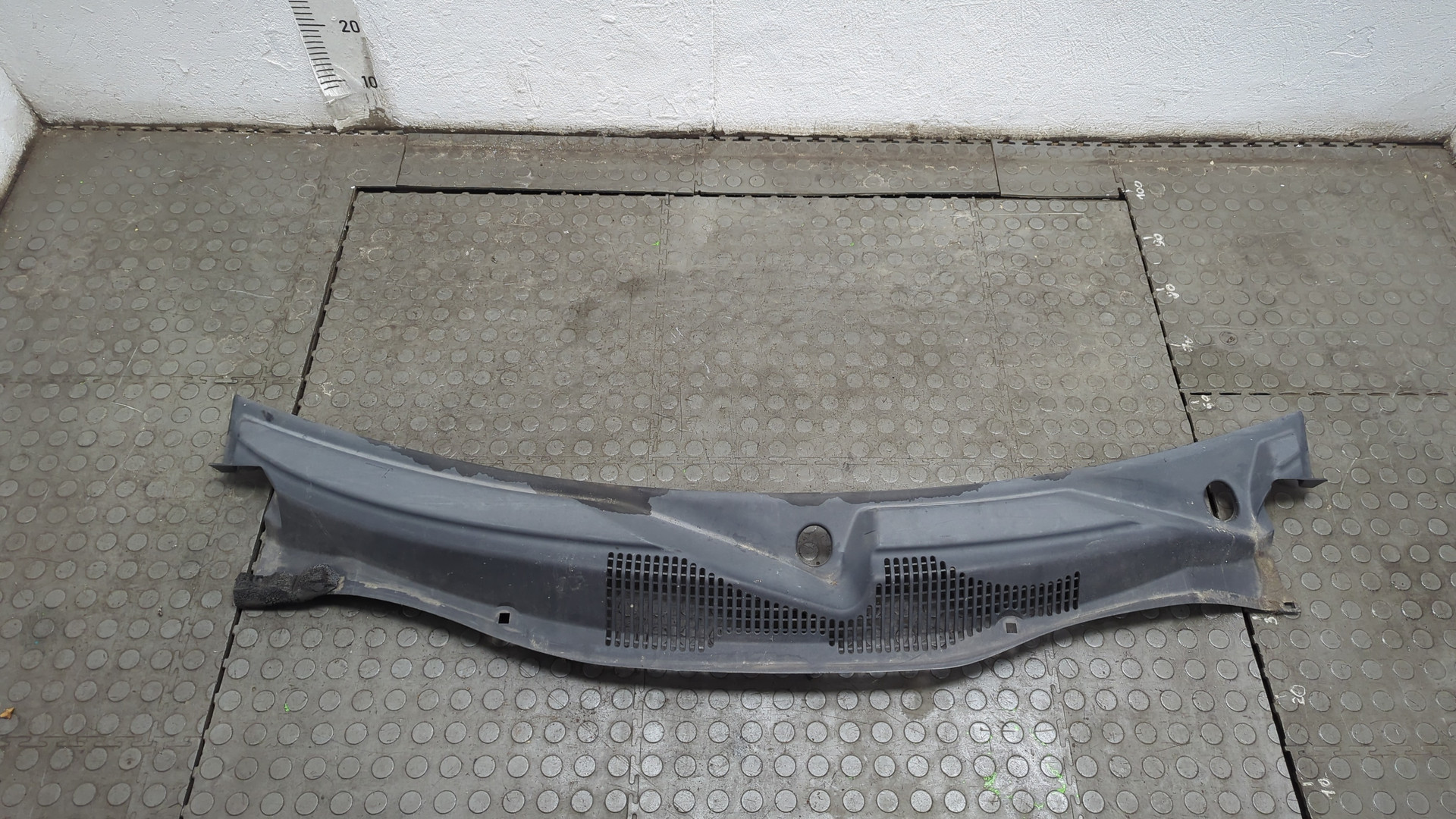 Решетка стеклоочистителей (Жабо)