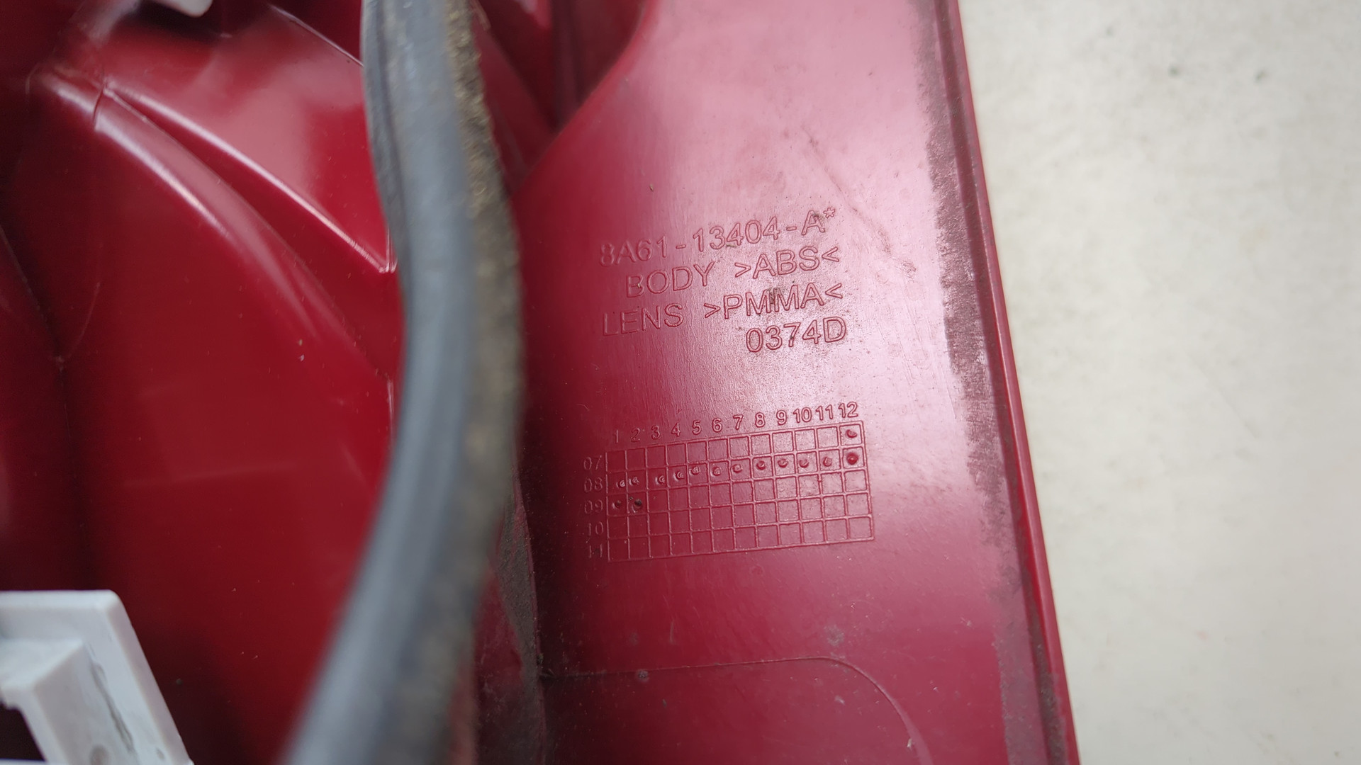 Фонарь задний правый