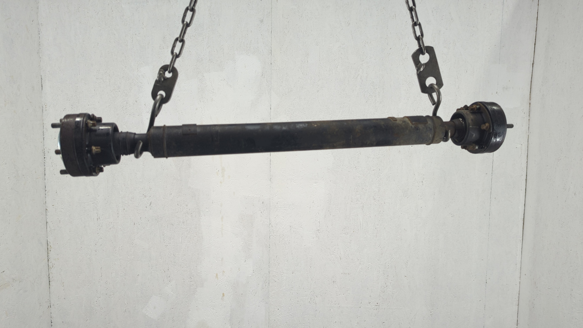 Вал карданный передний