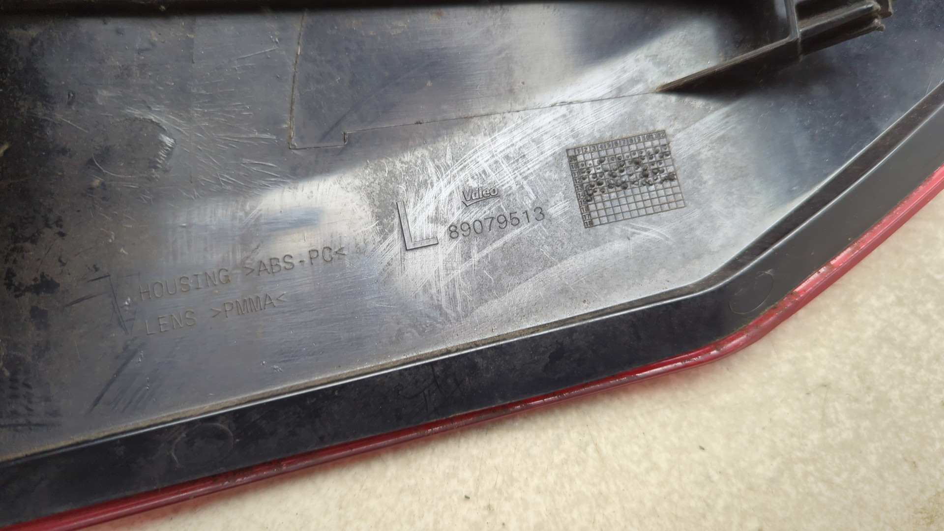 Фонарь задний левый