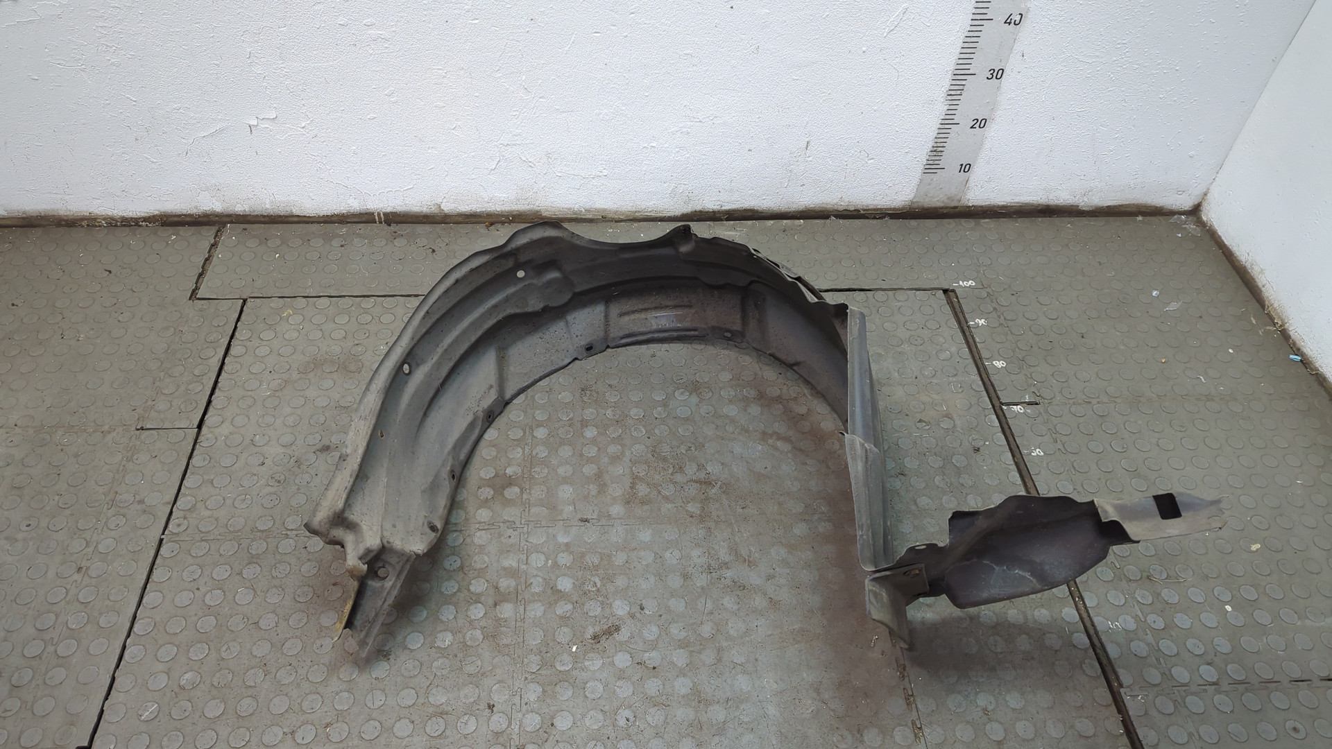 Локер передний правый