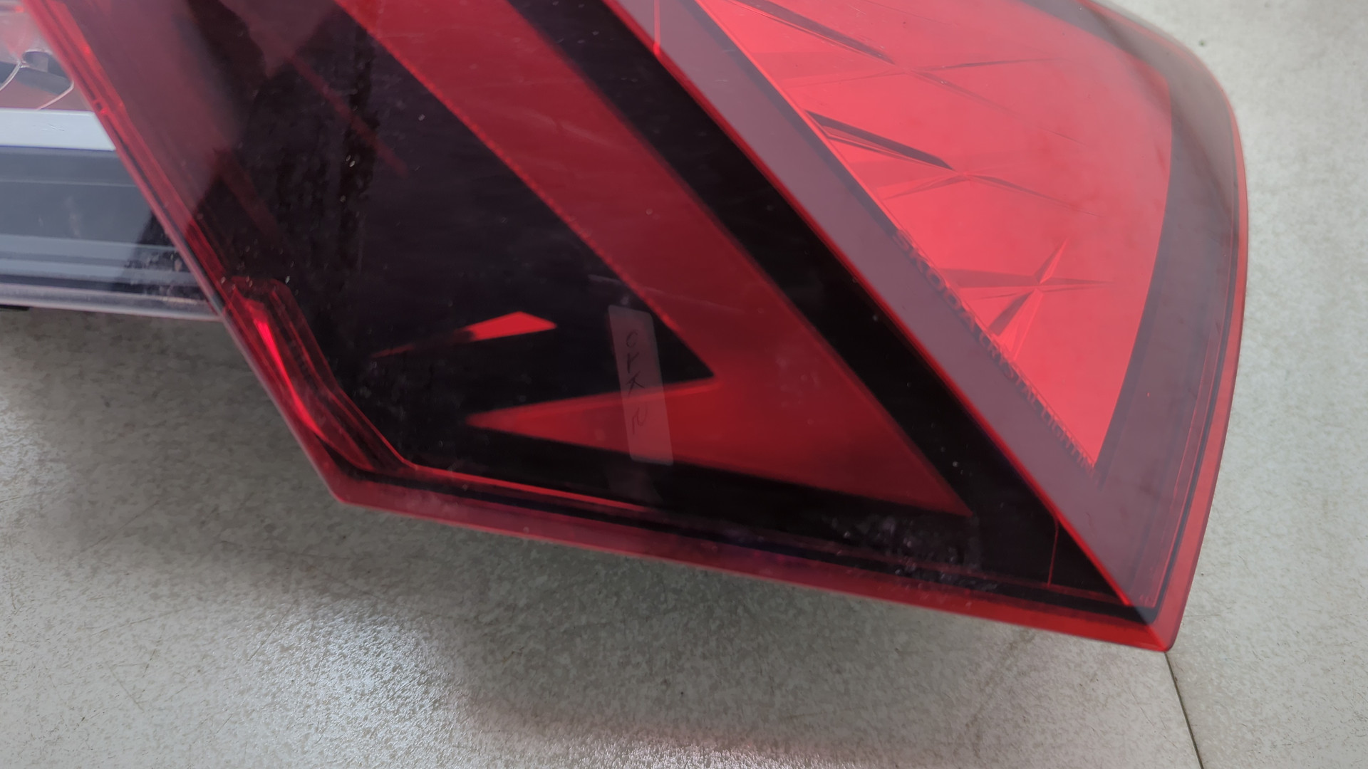 Фонарь задний правый