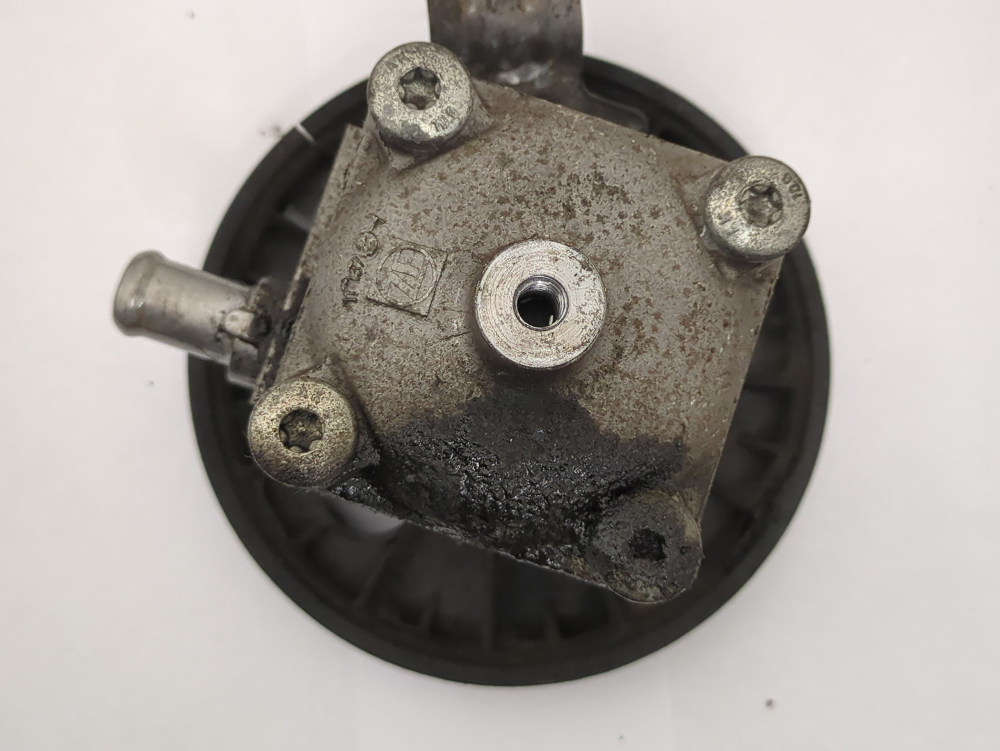 Насос ГУР (гидроусилитель руля)