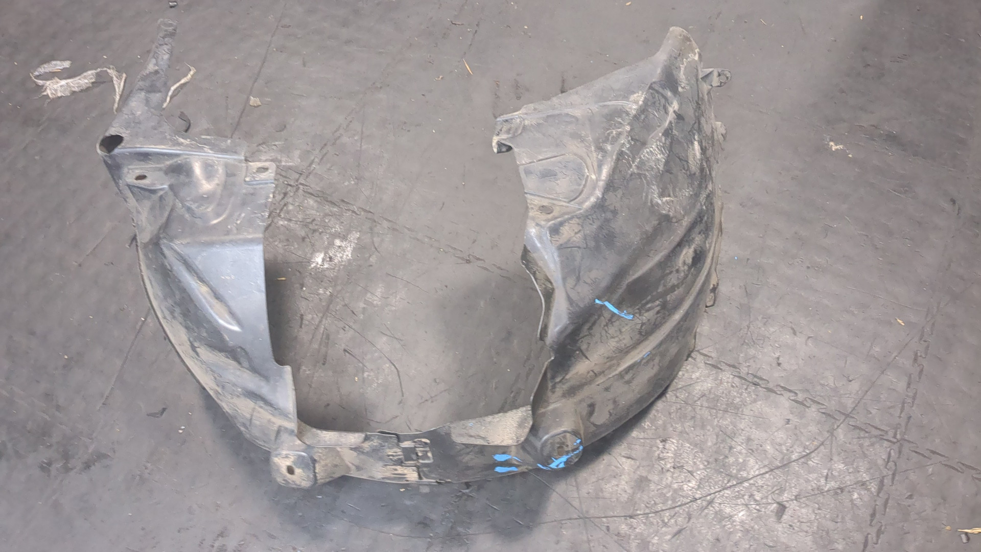 Локер передний левый