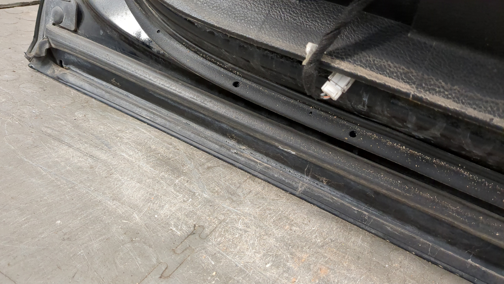 Дверь передняя правая