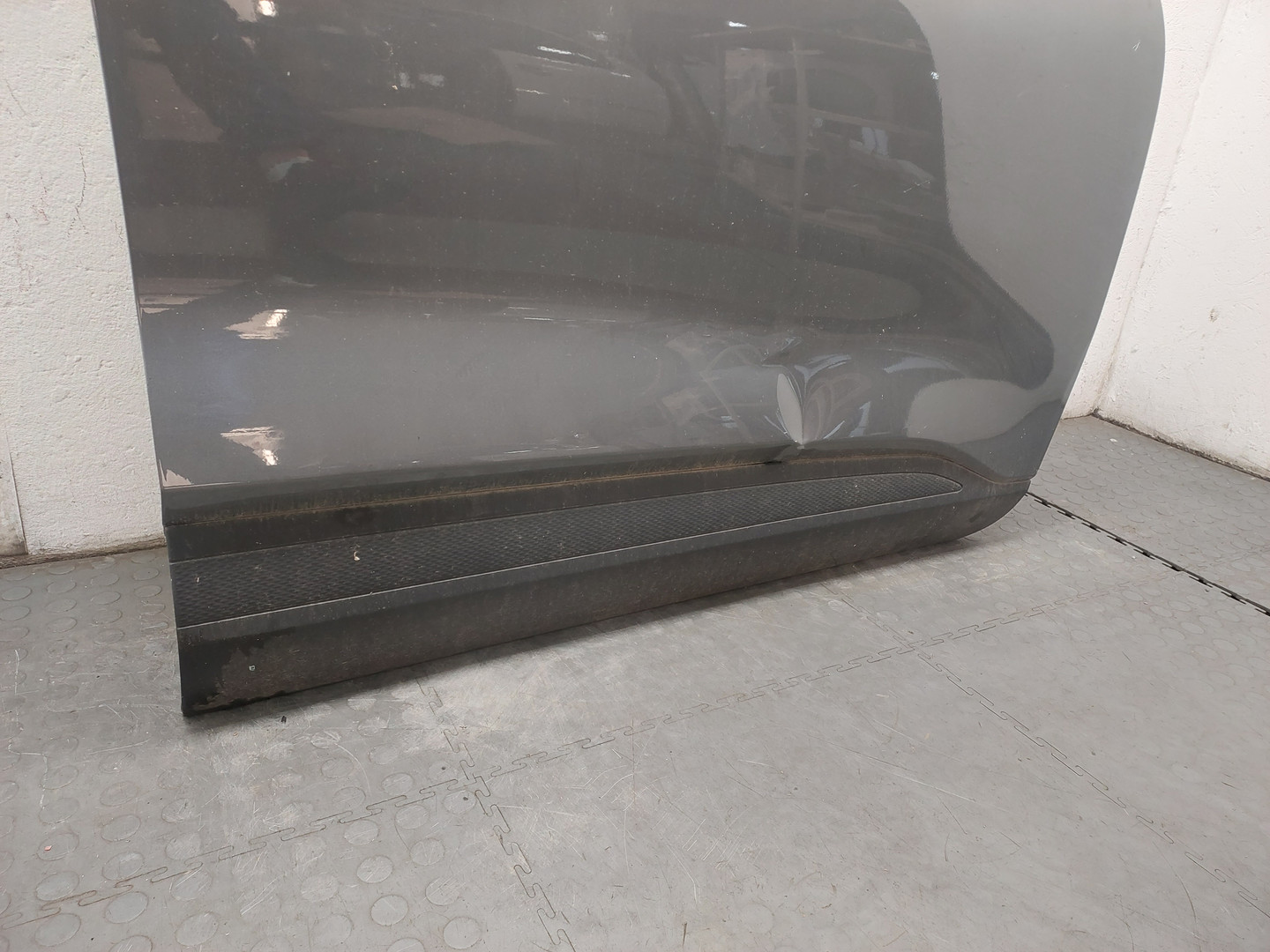 Дверь передняя правая