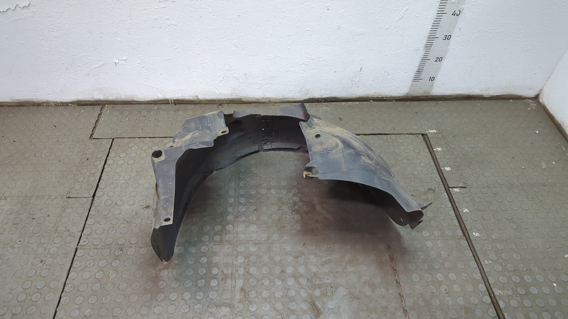 Локер передний левый