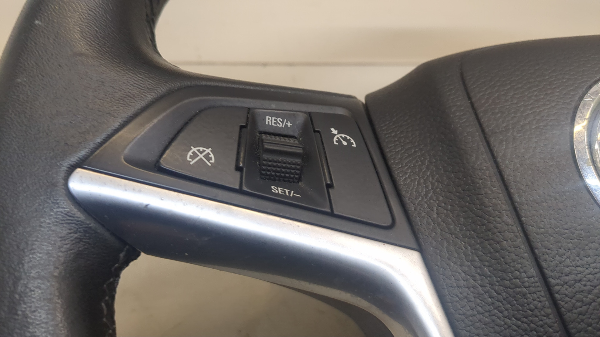 Рулевое колесо (руль)