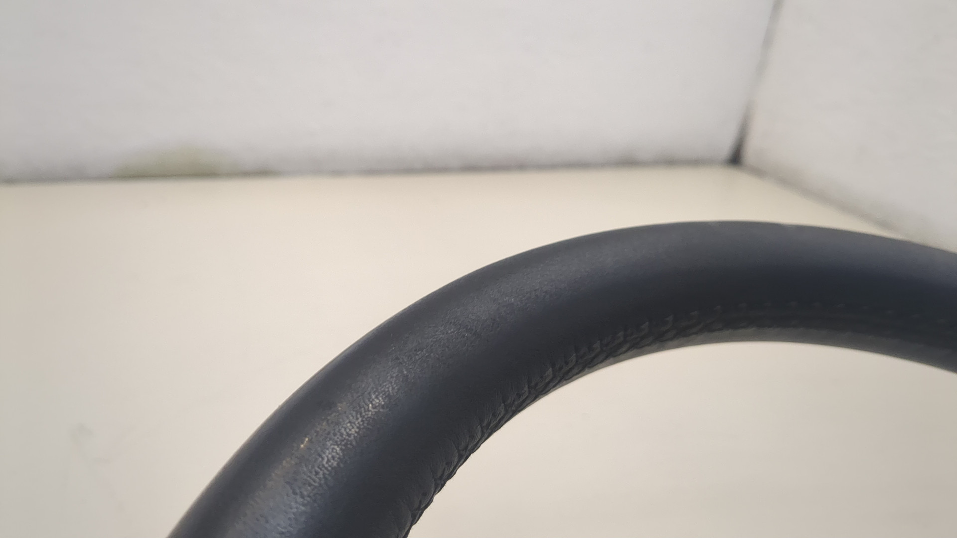 Рулевое колесо (руль)