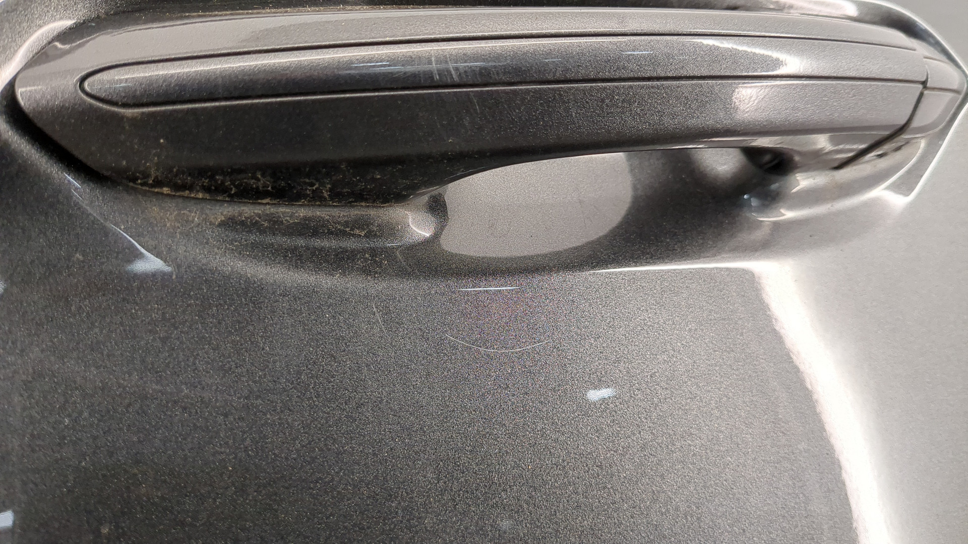 Дверь передняя левая