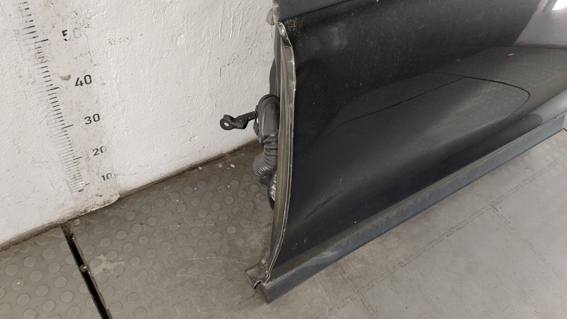 Дверь передняя левая