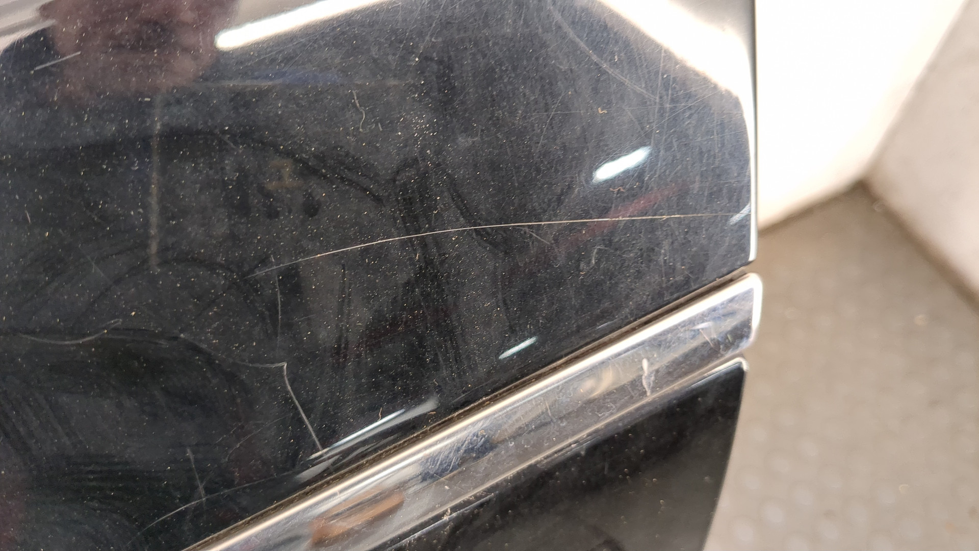 Дверь передняя левая