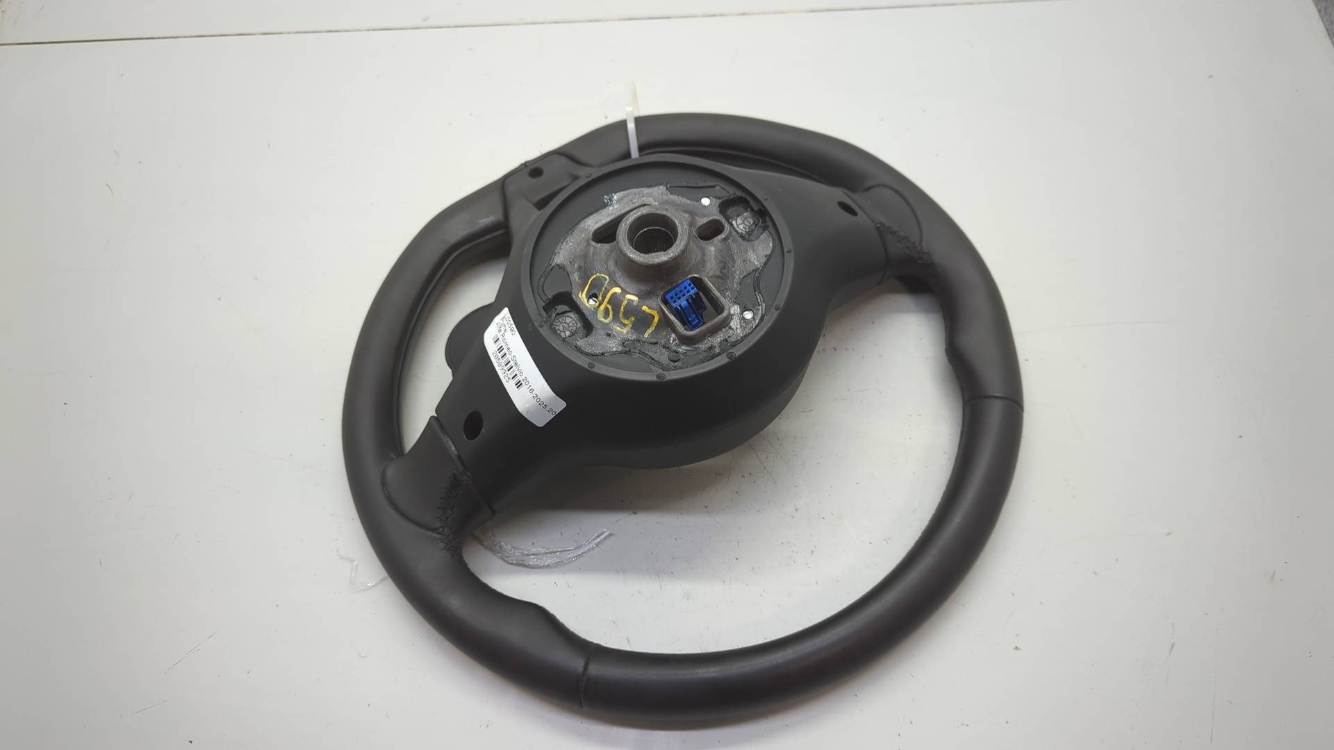 Рулевое колесо (руль)