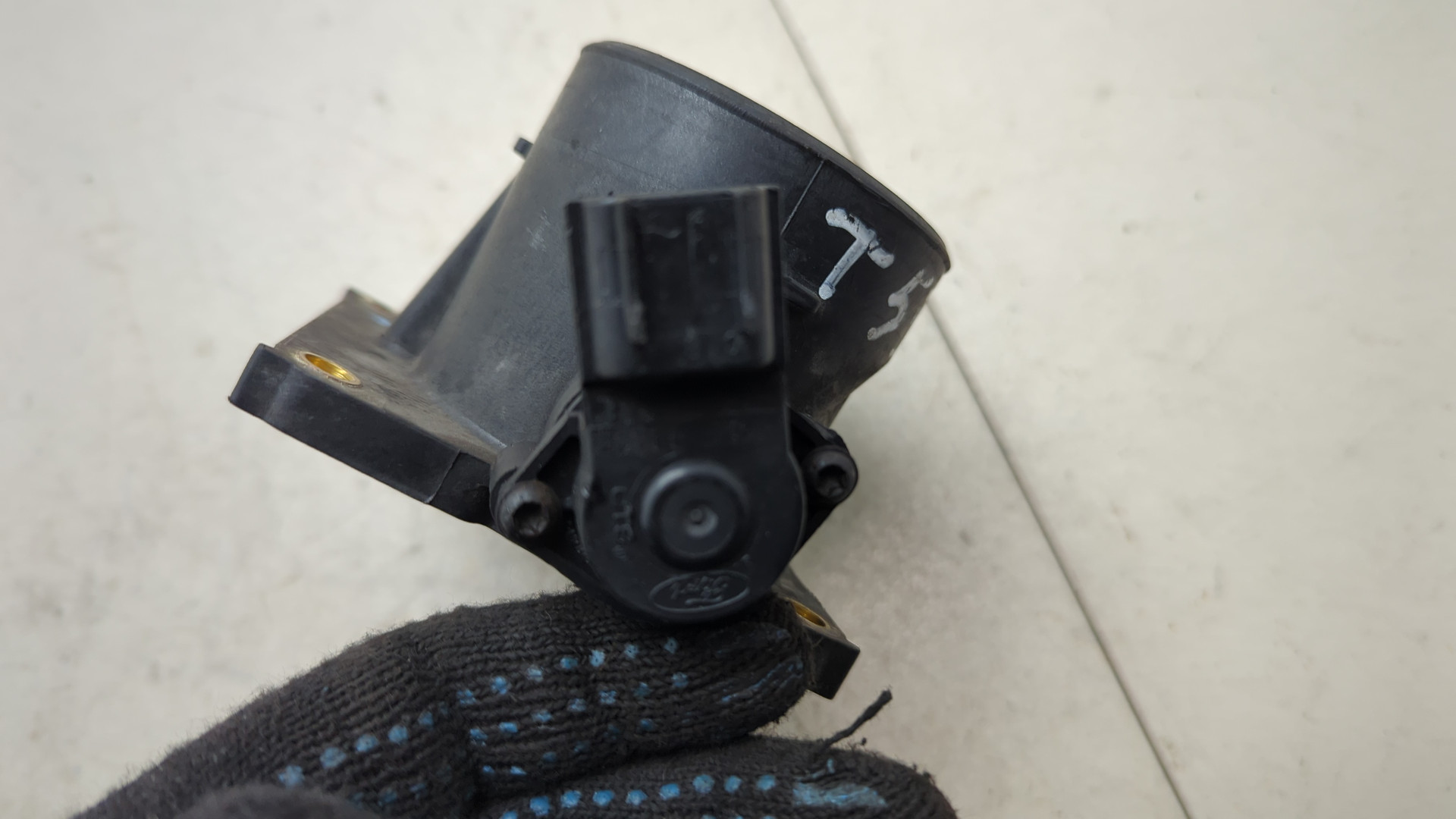 Заслонка дроссельная электрическая