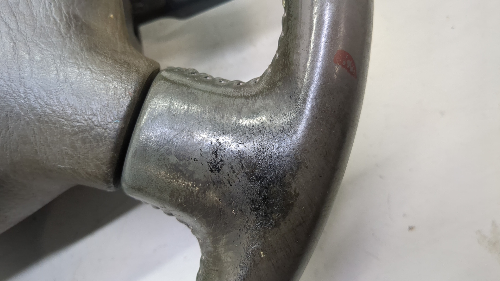 Рулевое колесо (руль)