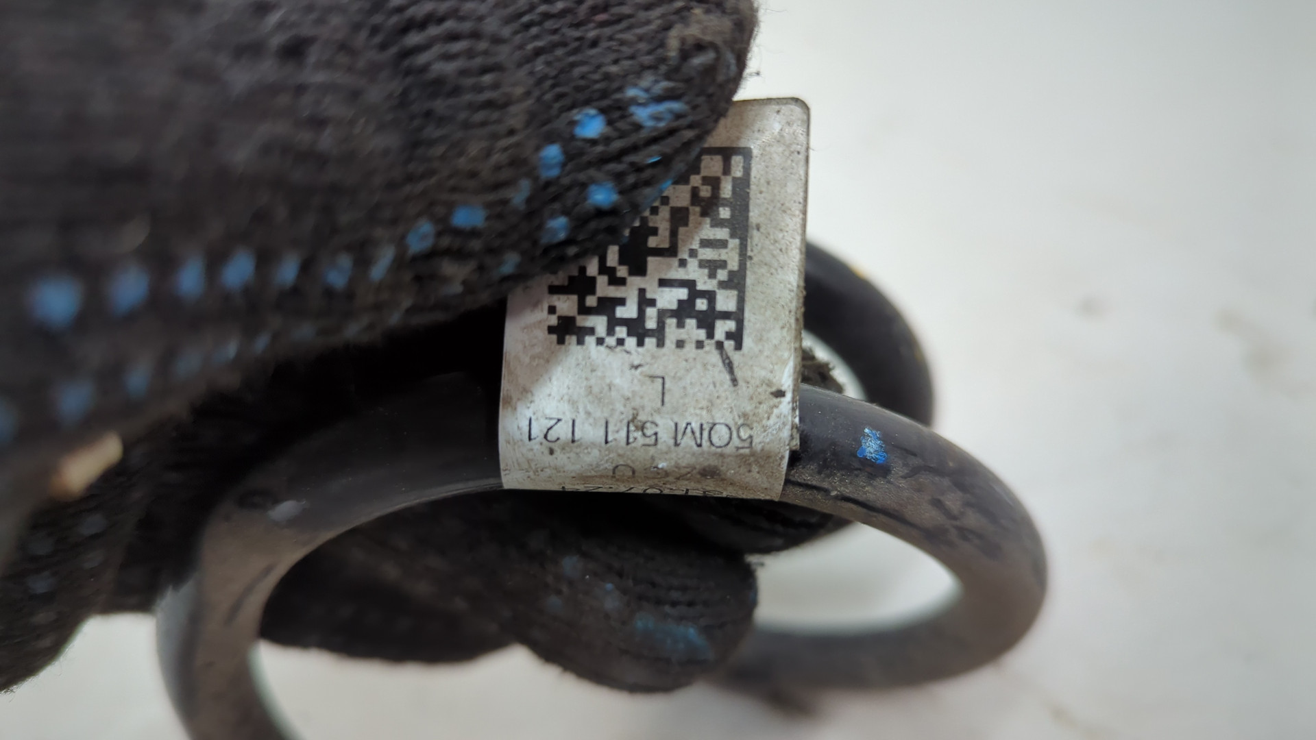 Пружина задняя