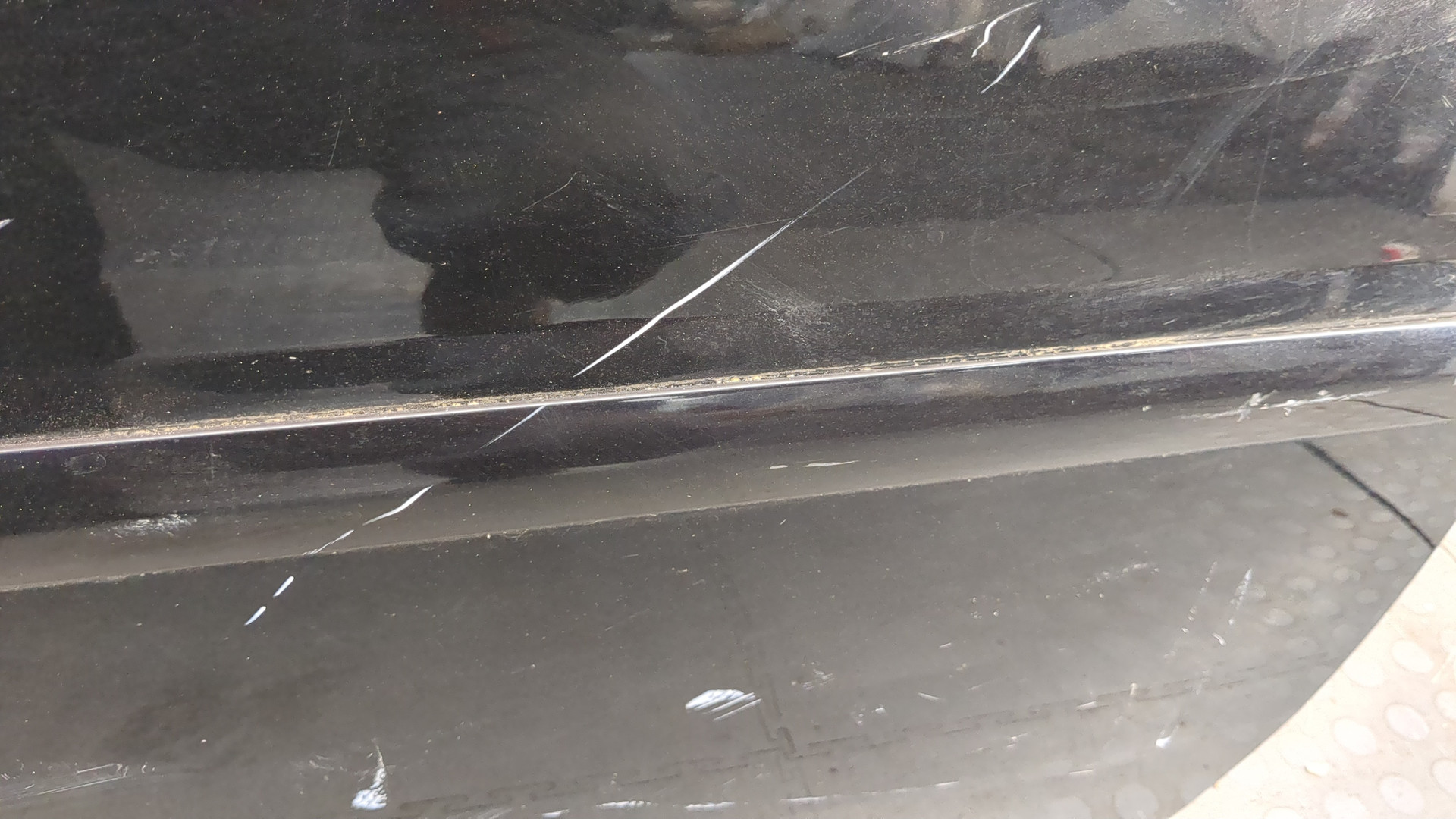 Дверь задняя правая