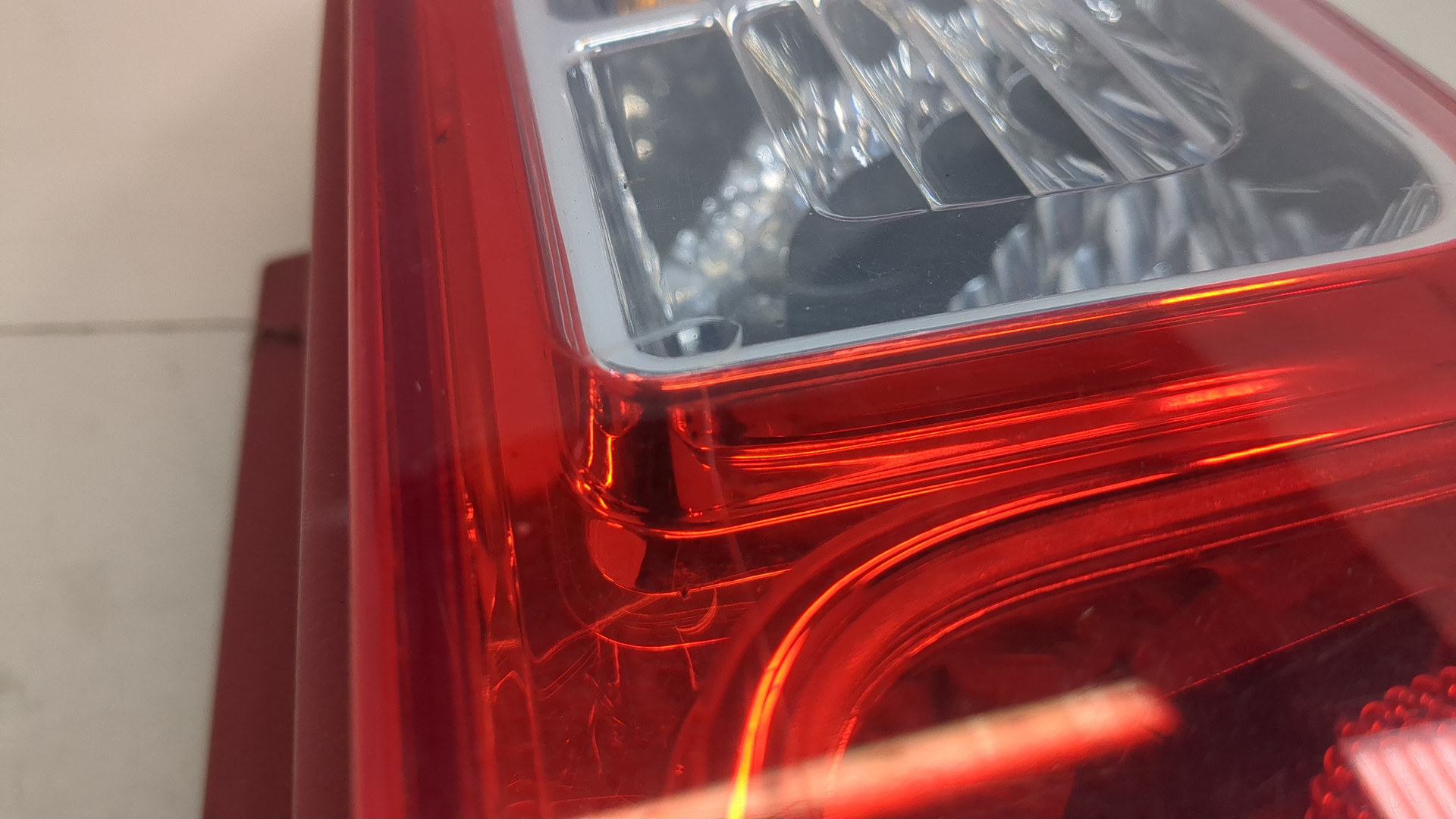 Фонарь задний правый