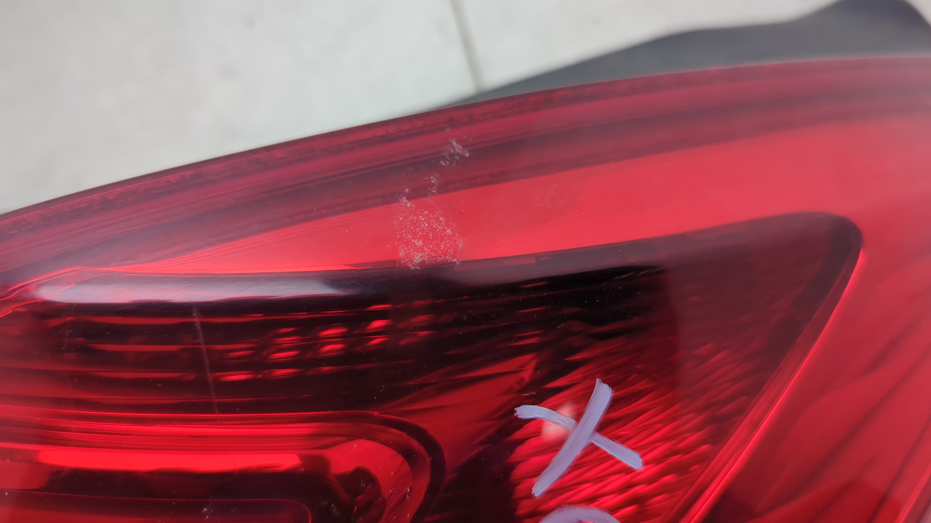 Фонарь задний правый