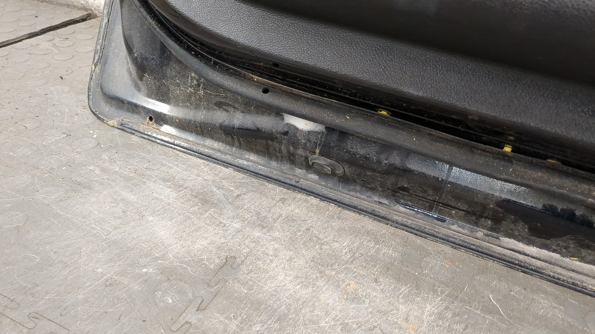 Дверь передняя правая