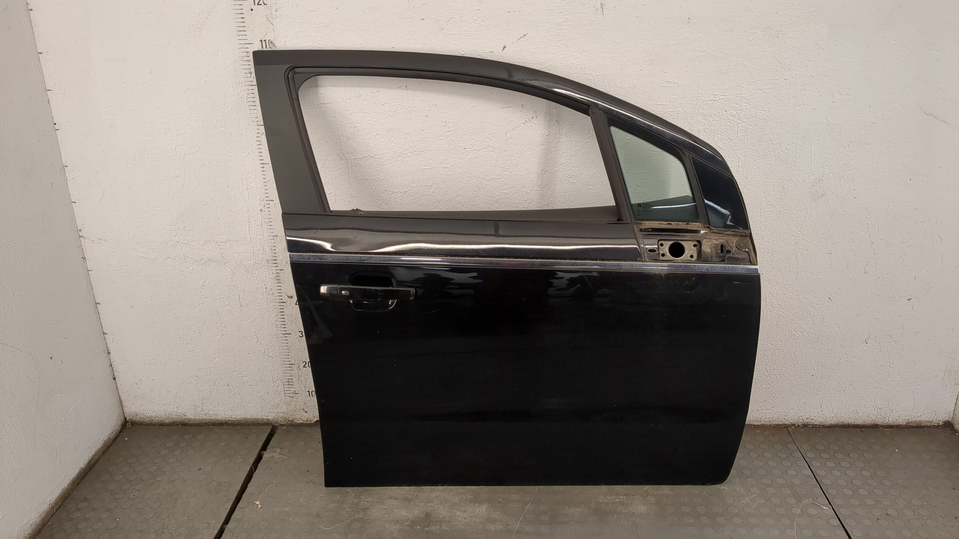 Дверь передняя правая