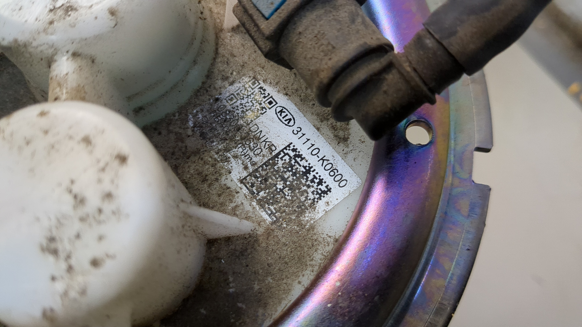 Насос топливный электрический