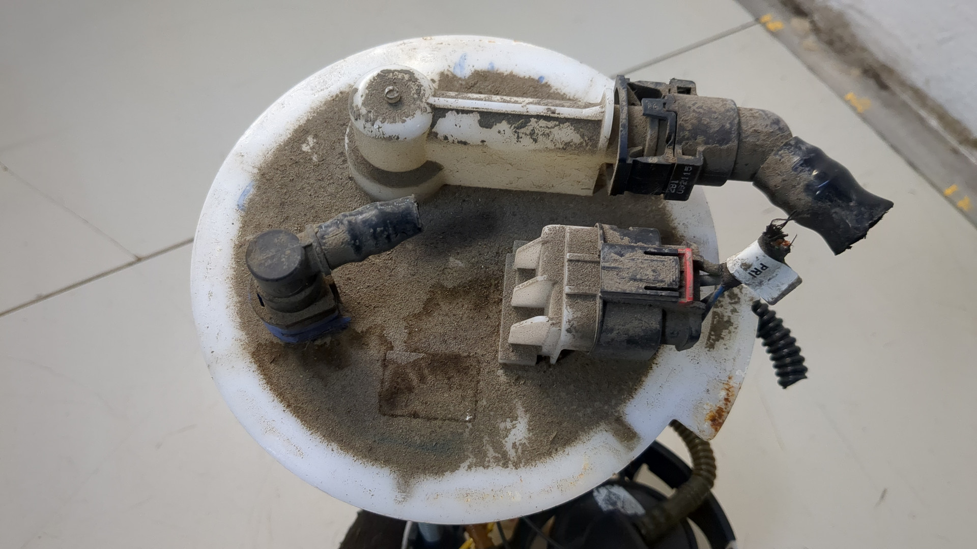 Насос топливный электрический