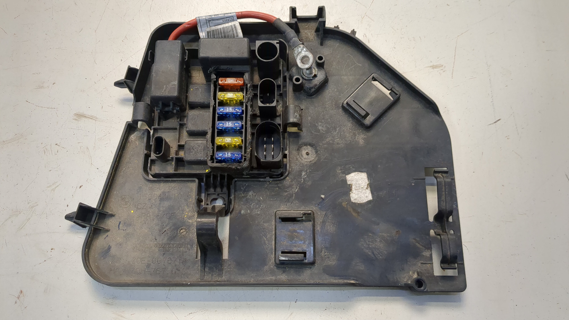 Блок предохранителей