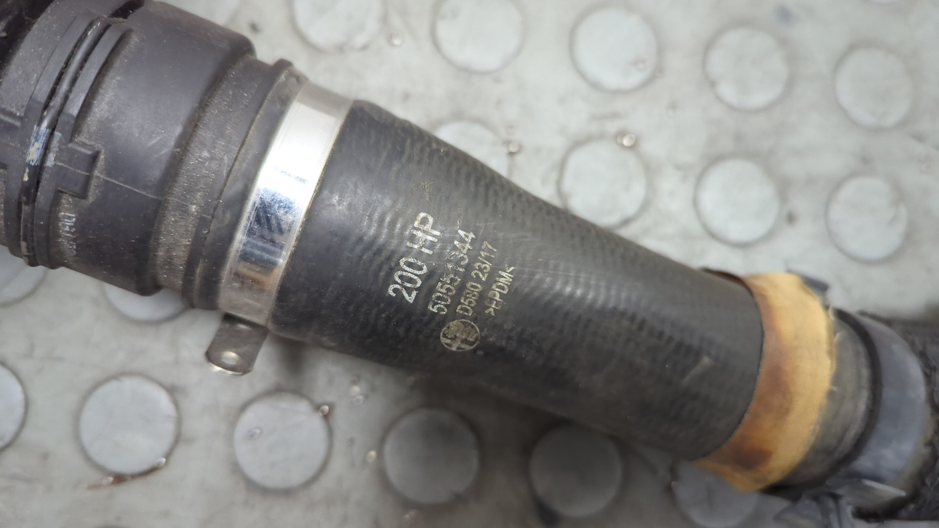 Шланг системы охлаждения