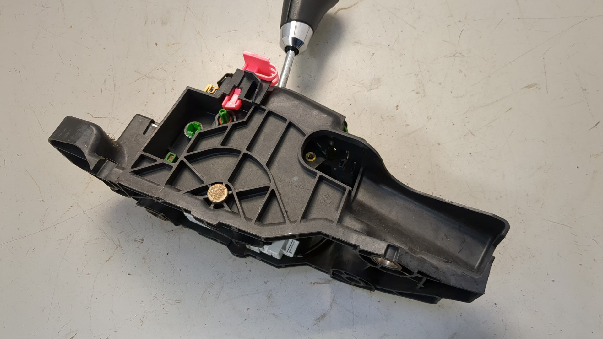 Кулиса МКПП / АКПП