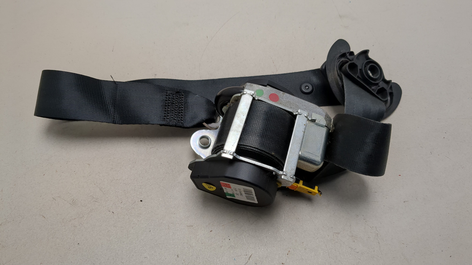 Ремень безопасности