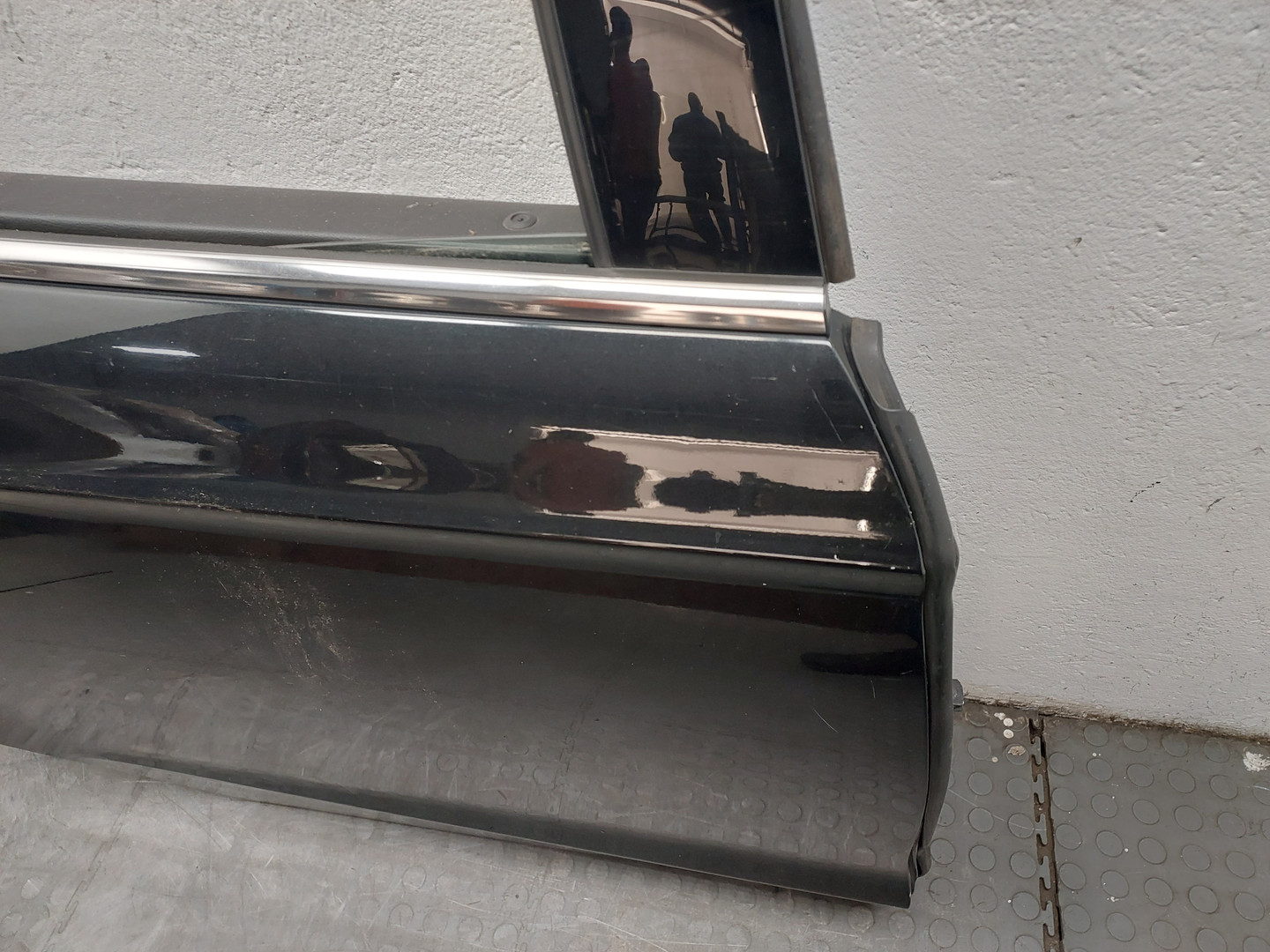 Дверь задняя правая