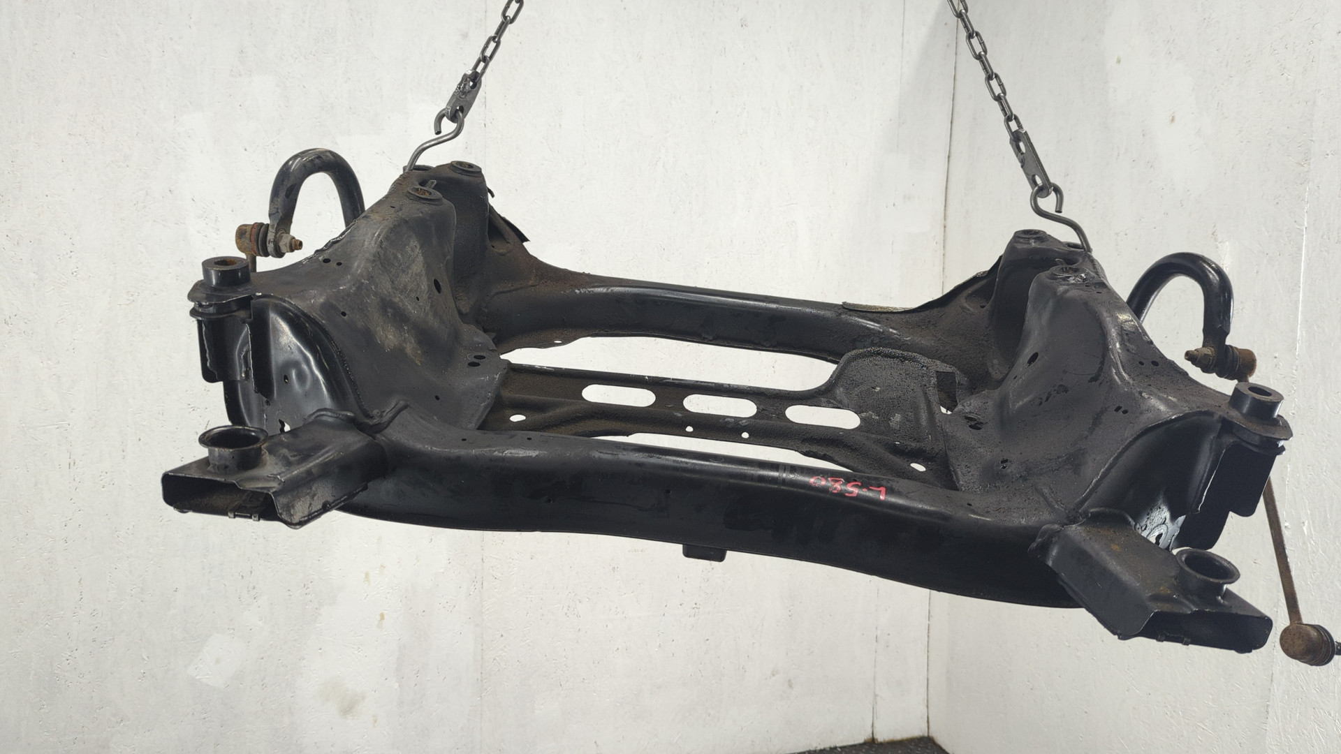 Балка подмоторная