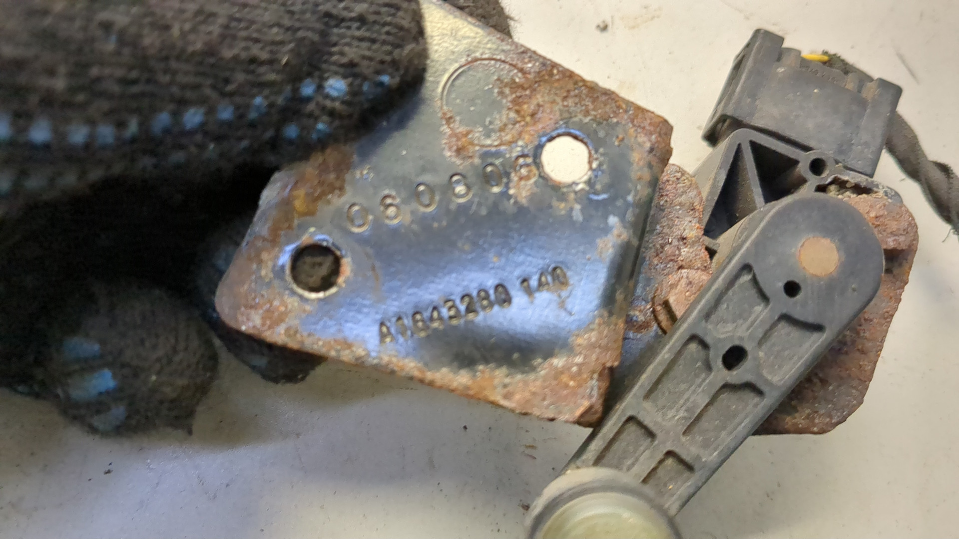 Датчик регулировки дорож. просвета